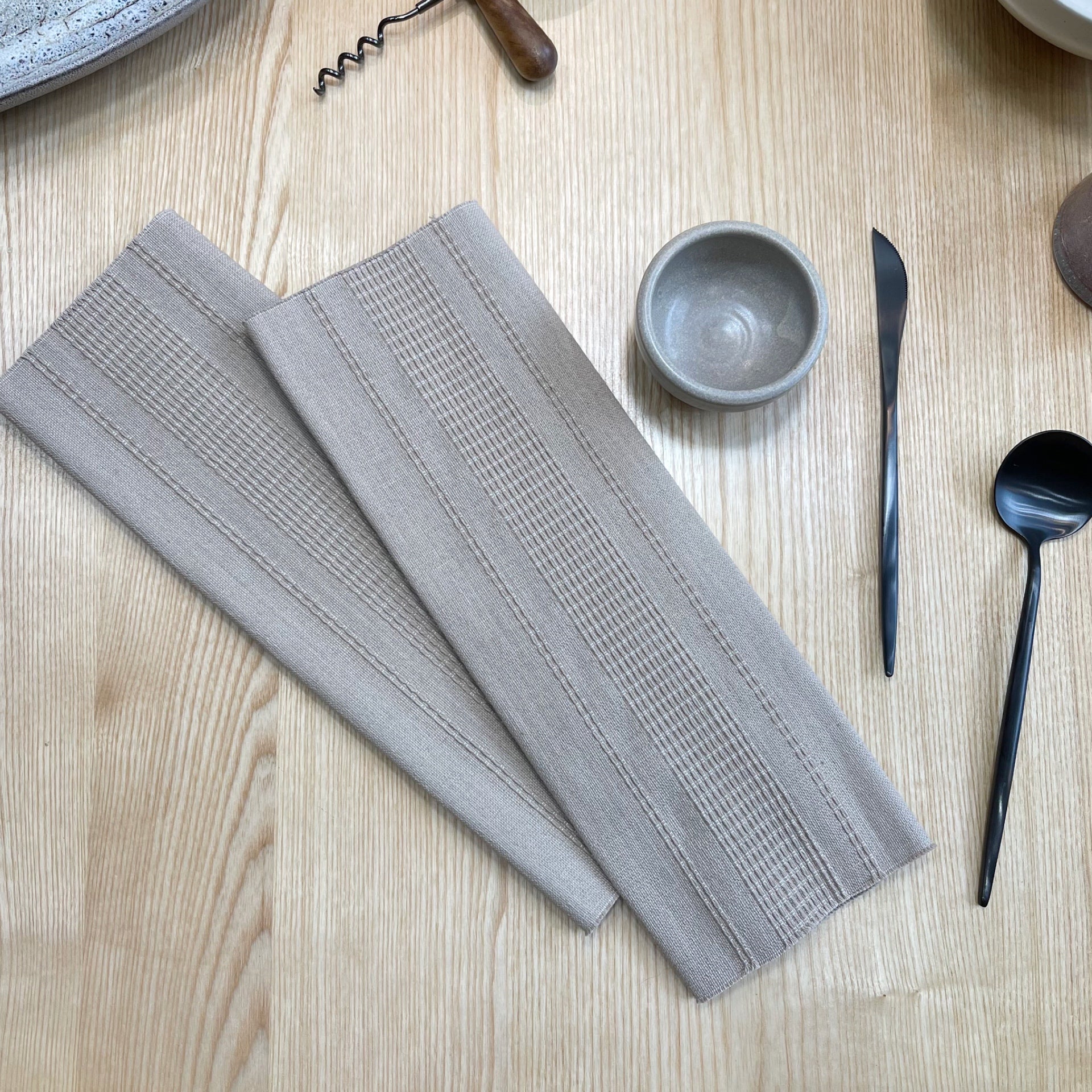 Jamil Handwoven Placemat (Set of 2) - Oatmeal